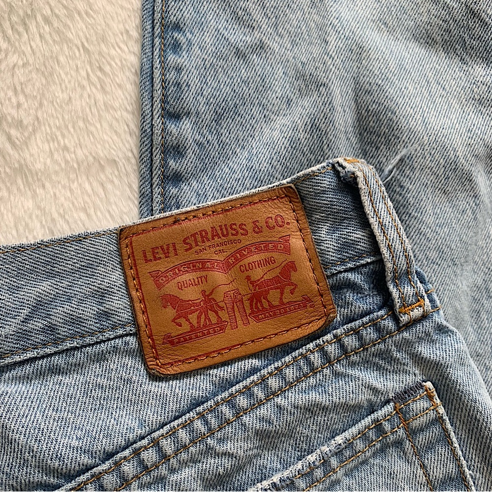 LEVIS | High waisted ripped straight leg jeans - Picture 7 of 9